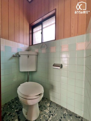 �g�C�� �V���v���ȓ����̃X�b�L���Ƃ���1�K�g�C���ł�