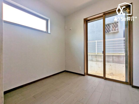 ���̑� ���邢�����������ޗm���́A�q�������⏑�ցA�e�����[�N�X�y�[�X�ȂǑ��p�r�Ɋ��p�\�B�V���v���ȓ����ŃC���e���A�����C�A�E�g���₷���������ł�