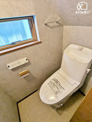 �g�C�� �`Toilet�`�����g���ꏊ�����炱���A�������₨�|�����ȒP�ȃV���v���ȃf�U�C�����̗p���܂����B�ǖʂɒI���������܂��̂ł���������[�����邱�Ƃ��ł��܂��B
