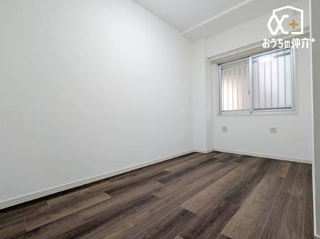 ���̑� ���������锒�ǂƖؖڏ��̗m���B���[�t�ŕЕt���ȒP�B�x�b�h�Ɗ���u���Ă�������������A�w�K���ɏW���ł��閾�邢��Ԃł��B�����͏��ւ⃊���[�g�w�K�X�y�[�X�Ƃ��Ă�����B���C���₷�����ŔN�����K�B