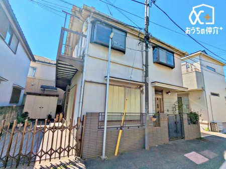 ���n�O�ώʐ^ ���w�Z��������߂��A�q��ăt�@�~���[�Ɋ������D���n�B�����������Z��X�ɓ���ރV���v���ȃf�U�C���̊O�ςł��B���ӊ��ƍ��킹�Ă��Ђ������������B