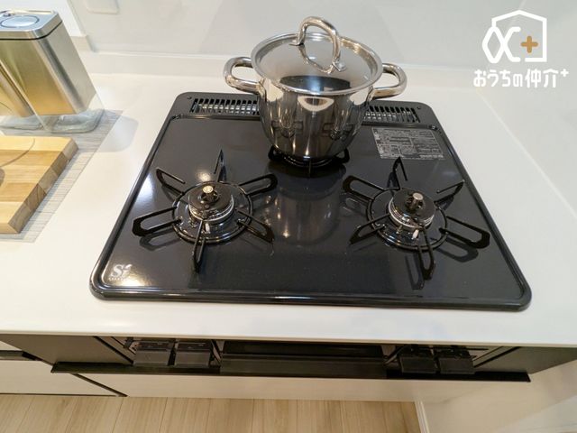 �L�b�`�� �����ɒ������ł��Ă��������͂��ǂ�3���R�����̃L�b�`���ł��B�������͖����̂��ƂȂ̂Ō����ǂ����������ł���̂͊������ł��ˁB