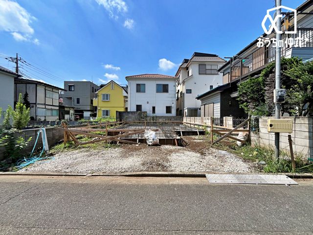 ���n�O�ώʐ^ ����������u�ߐ��v�w�܂œk��11���ł��B�s�S��ʋΌ��ɁA�L������̉������������ՐÂȏZ��X�ł��B