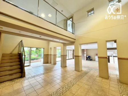 �G���g�����X �`Entrance�`���L�{�݁E�~�n�͂�����Ƃ������̍s���͂��������ɂȂ�܂��B�����x���n�ɑ����^�΂�Ă݂܂��񂩁H