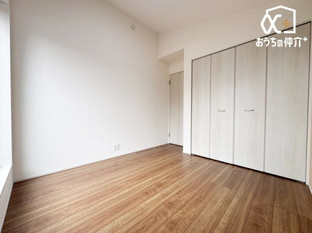 �q������ -