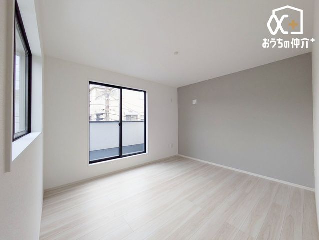 �Q�� -