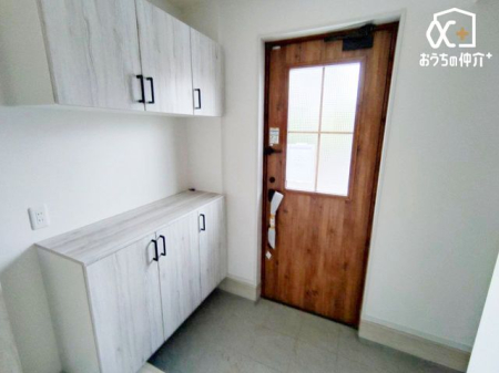 ���� �V���[�Y�{�b�N�X�t���̌��ց`�y�Ԏ��[������܂�