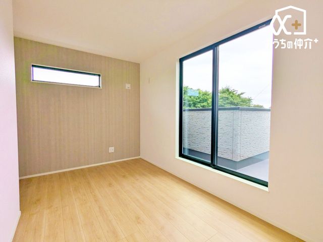 �q������ 2�ʍ̌����̗p�����ʕ��ǍD�Ȃ������ł��B���ʂ肪�ǂ����K�ɉ߂����邽�߁A���q�l�̂������⃊���[�g���[�N�p�̏��ցE��ƃX�y�[�X�Ƃ��Ă����􂵂܂��B