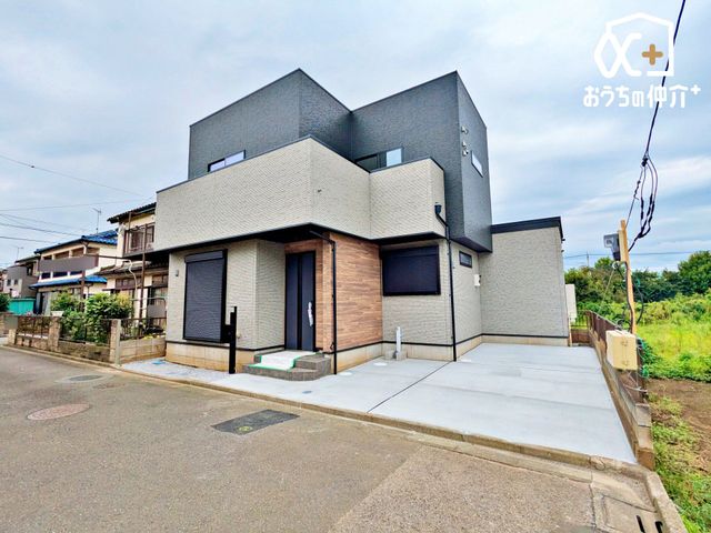 ���n�O�ώʐ^ ������ɂ��z����E�ʕ��ǍD�ȐV�z��ˌ��āI�O�ʓ��H�͕�����4.0m�ŗ����������Z���ł��B�J�[�X�y�[�X�������B���ӂ͐Â��ȏZ��X�ŁA�q��Đ��тɂ��������߂̃��P�[�V�����ł��B