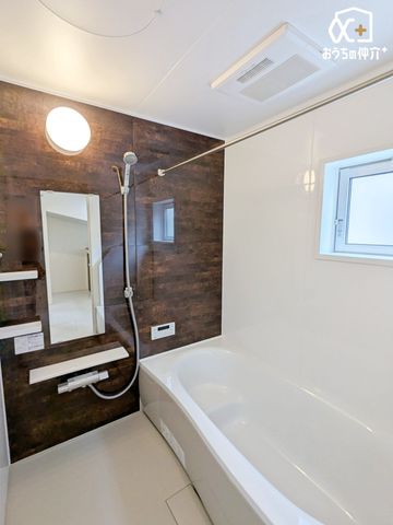 ���� �`Bath�`�P���̔���􂢗����o�X���[���B�V�����[�h�̐l�����������̂������o�X�^�u�̐S�n�悳�𖡂���Ă݂ẮB�����Ɩ����A�A���Ă��Ă���̎��Ԃ���w�y���݂ɂȂ�͂��ł��B