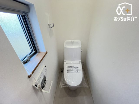 �g�C�� 2�K�̃g�C���̗l�q�B