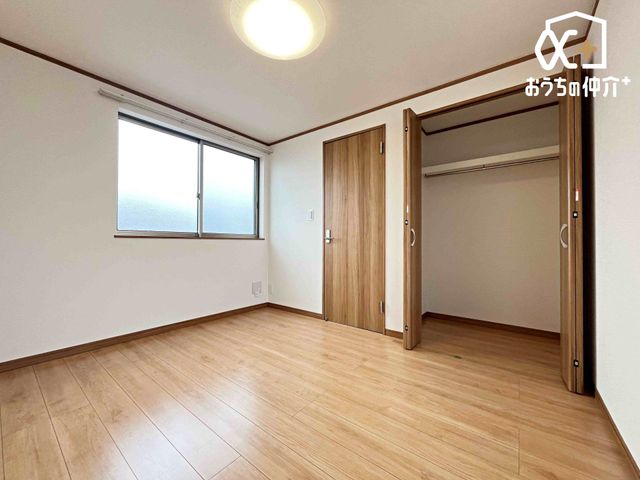 �q������ ���邭�������������͋C�̎q�ǂ������B�V�т��w�т��o�����X�悭�y���߂�A�S�n�悢��Ԃł��B