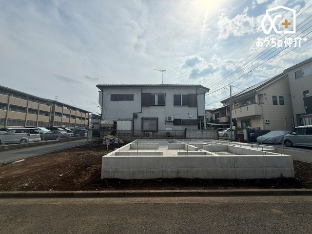���n�O�ώʐ^ ���݌��z����2�K���ďZ��B2026�N9���̊����Ɍ����Ē����ɍH�����i�߂��Ă��܂��B