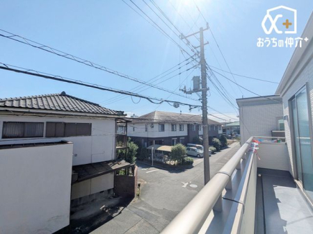 ���̑� �o���R�j�[���猩�n�����i�F�ɂȂ�܂��B���V�C�̗ǂ����́A�󂪂悭�����A�C�����̂�����ԂɂȂ肻���ł��ˁI�z�����Ȃǂ��A���񌻒n�ɂĂ��m���߂��������I���₢���킹���҂����Ă���܂���(^^)/