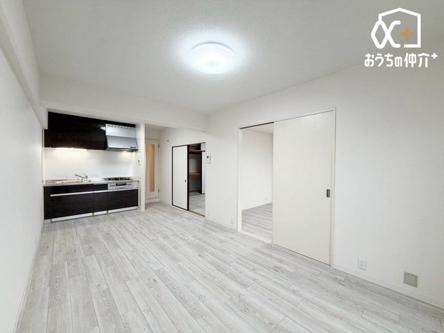 ���r���O �z�����郊�r���O�ŁA�S�n�悢�������B���K���Ɣ��������Z�������ґ�ȏZ��Ԃ��B