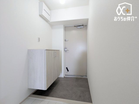 ���� �L�X�Ƃ�����ϖ��͓I�Ȍ��ւ̏Z��ƂȂ��Ă���܂��B���Ƒ��݂Ȃ��񂪋C�����悭�A���Ă������ԂƂȂ��Ă���܂��B���[�͂��\������̂Ō��֎��肪�X�b�L���ƕЕt���̂��A���ꂵ���|�C���g�ł��ˁB