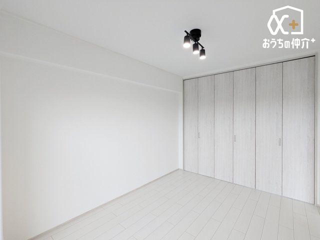 �Q�� ��Q���Ƃ��Ďg�������Ȃ������ł��B�L�߂̍��Ǝ��[�B�o���R�j�[�ɖʂ��A�J���������Ղ�ȃv���C�x�[�g��Ԃł��B