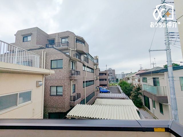 ���̑� �o���R�j�[����̒��]�̗l�q�ł��B���ꂽ���ɂ͐󂪍L����C�����̗ǂ��ꏊ�ł��B