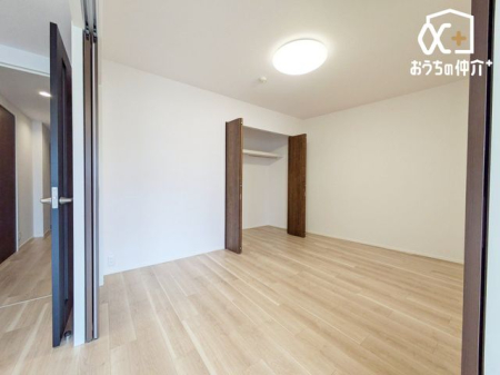 �q������ -