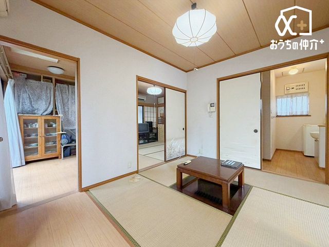���̑� 1�K4.5���a���̗l�q�B�@�育�����t���Ă���A�Ƒ��c���̎����߂�����1�����ł��B