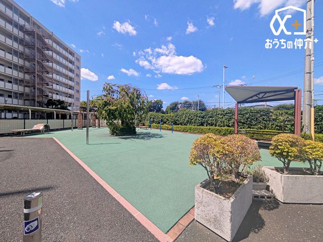 ���̑� ���q�l��V�΂�����A�������Ǐ����y���񂾂�ƁA�e�X���D���Ɋy���߂�e���̏�B