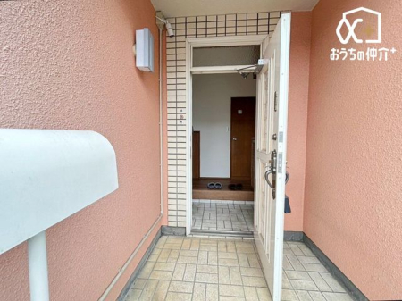 ���� �L�X�Ƃ�����ϖ��͓I�Ȍ��ւ̏Z��ƂȂ��Ă���܂��B���Ƒ��݂Ȃ��񂪋C�����悭�A���Ă������ԂƂȂ��Ă���܂��B���[�͂��\������̂Ō��֎��肪�X�b�L���ƕЕt���̂��A���ꂵ���|�C���g�ł��ˁB