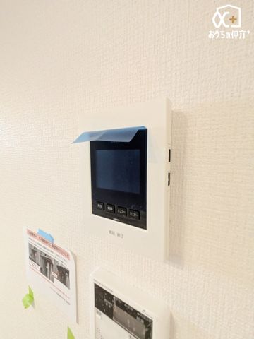 ���̑� �h�Ɩʂł����S��TV���j�^�[�t���C���^�[�z���ł��B