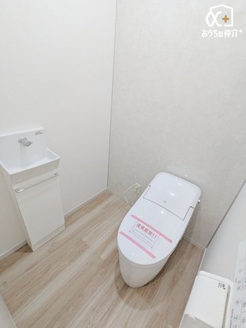 �g�C�� �g�C���P�K�����֍��t���g�C���̗l�q�ł������g���ꏊ�����炱���A�������₨�|�����ȒP�ȃV���v���ȃf�U�C�����̗p���܂����B�ǖʂɒI���������܂��̂ł���������[�����邱�Ƃ��ł��܂��B