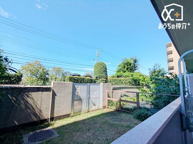 ���̑� �o���R�j�[����̒��]�̗l�q�ł��B���ꂽ���ɂ͐󂪍L����C�����̗ǂ��ꏊ�ł��B