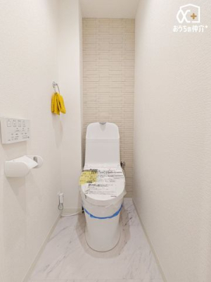 �g�C�� �`Toilet�`�����g���ꏊ�����炱���A�������₨�|�����ȒP�ȃV���v���ȃf�U�C�����̗p���܂����B�ǖʂɒI���������܂��̂ł���������[�����邱�Ƃ��ł��܂��B