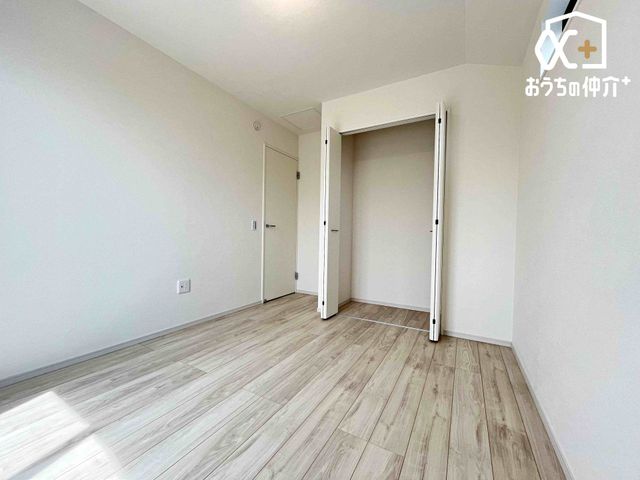 ���̑� ���邭�������������͋C�̗m���B�Q����q�ǂ������ȂǁA�p�r�ɍ��킹�Ďg���₷����Ԃł��B