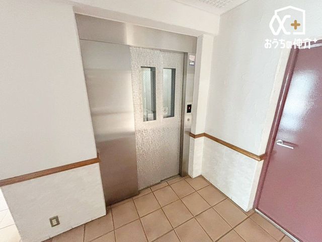 ���̑� �G���x�[�^�[����