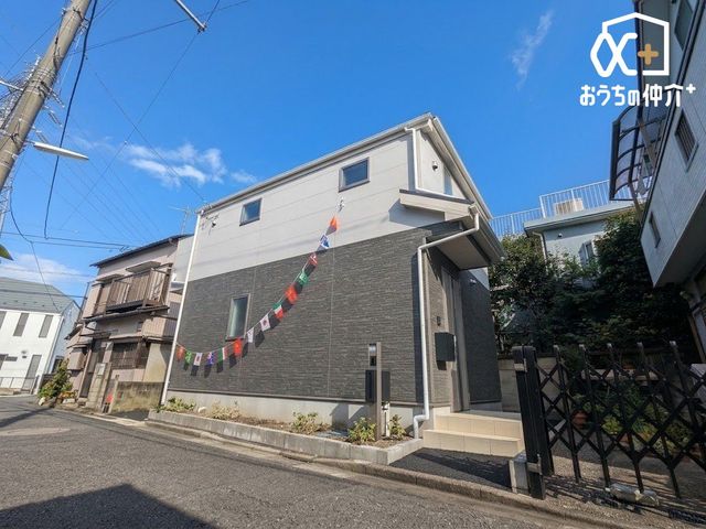���n�O�ώʐ^ ����Ƃ肠��~�n��42�؂Ɍ����������N��̘Ȃ܂��������r�ܐ��u���w���v�w�֎��]�ԂłP�Q���I�����Ǝ{�݂��k�������ɏ[�������X�̕�炵���T�|�[�g