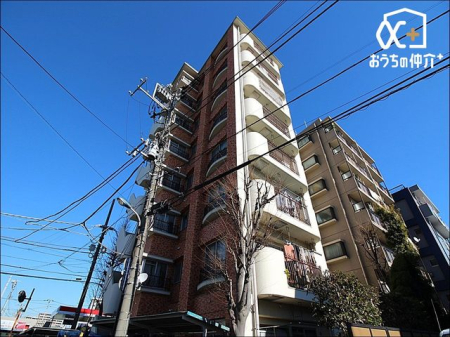 ���n�O�ώʐ^ �����։w�k��4���I�z����E�ʕ��ǍD�ȗ����������Z���̃}���V�����ł�