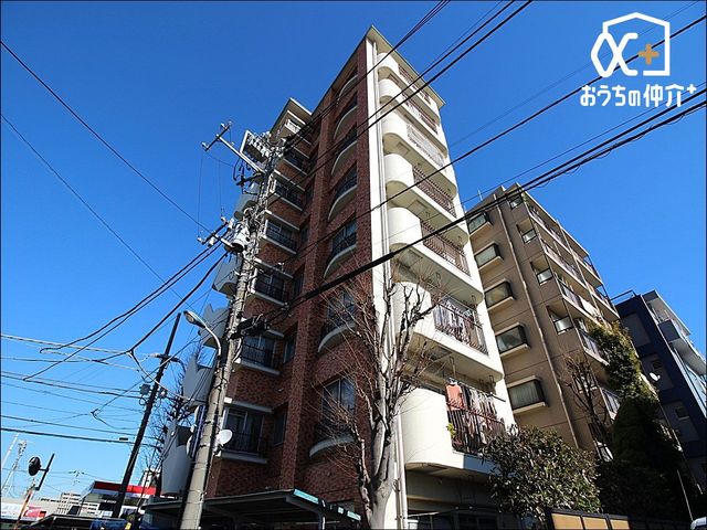 ���n�O�ώʐ^ �����։w�k��4���I�z����E�ʕ��ǍD�ȗ����������Z���̃}���V�����ł�