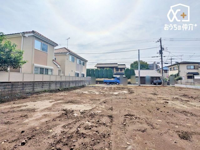 ���n�y�n�ʐ^ �o�X��u������񏬊w�Z�O�v�܂œk��3���I�o�X���p�ŕ����w�E���������փX���[�Y�ɃA�N�Z�X�\�ł��B�ʋ΁E�ʊw�͂������A�x���̂��o�����ɂ��֗��Ȍ�ʗ��֐��̍������P�[�V�����ł��B