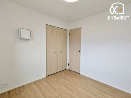���̑����� �R���p�N�g�ŋ��S�n�̗ǂ�4.5���̗m���B�q�ǂ�������e�����[�N�����A��̎�����Ȃǃ��C�t�X�^�C���ɍ��킹�ăt���L�V�u���Ɋ��p�ł��܂��B���[���������������Ă���A���������L���X�}�[�g�Ɏg���܂��B
