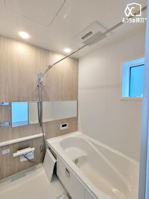 ���� �`Bath�`�P���̔���􂢗����o�X���[���B�V�����[�h�̐l�����������̂������o�X�^�u�̐S�n�悳�𖡂���Ă݂ẮB�����Ɩ����A�A���Ă��Ă���̎��Ԃ���w�y���݂ɂȂ�͂��ł��B