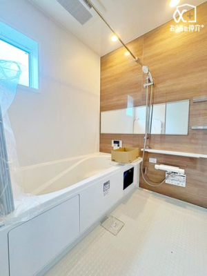 ���� �`Bath�`�P���̔���􂢗����o�X���[���B�V�����[�h�̐l�����������̂������o�X�^�u�̐S�n�悳�𖡂���Ă݂ẮB�����Ɩ����A�A���Ă��Ă���̎��Ԃ���w�y���݂ɂȂ�͂��ł��B