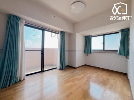 ���̑� ����p�Ɉʒu�����6.2���̗m���B2�ʂ����ɂȂ��Ă��邽�߁A������D�������������������݂܂��B