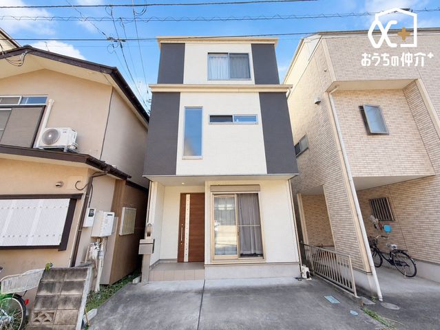 ���n�O�ώʐ^ ����������u�u�؁v�w�܂Ńo�X17���B�s�S��ʋΌ��ɁA�L������̉������������ՐÂȏZ��X�ł��B