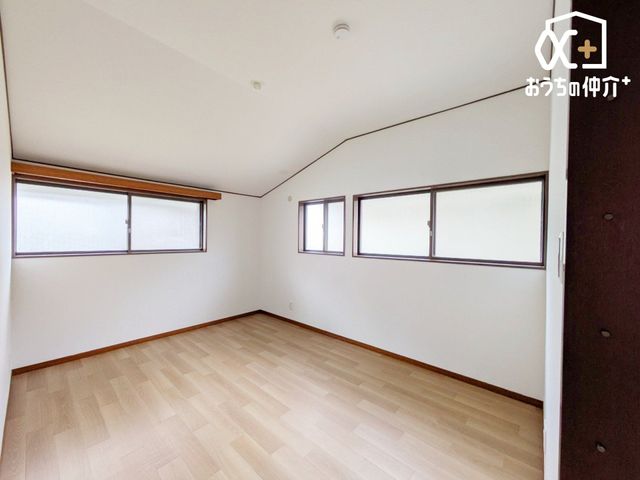 �q������ -