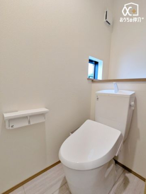 �g�C�� �����̂���2�K�̉������֍��t�g�C���ł��B