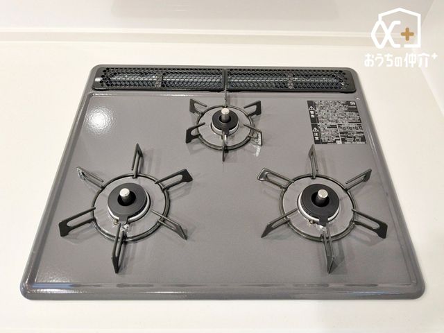 �L�b�`�� �����ɒ������ł��Ă��������͂��ǂ�3���R�����̃L�b�`���ł��B�������͖����̂��ƂȂ̂Ō����ǂ����������ł���̂͊������ł��ˁB