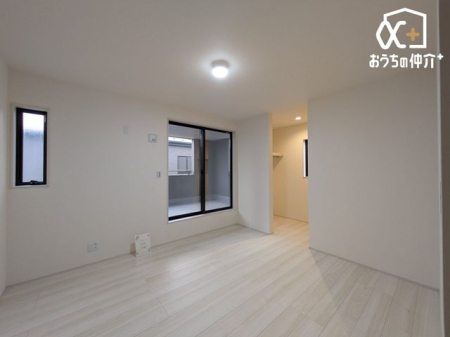 �Q�� -