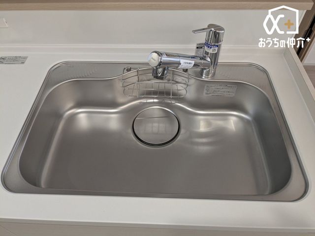 �L�b�`�� �`Kitchen�` �@�\���ƃf�U�C���������˔������g������̂悢�V�X�e���L�b�`���A���r���O�Ƃ̈�̊����l������A��������Ԃ��������܂��B