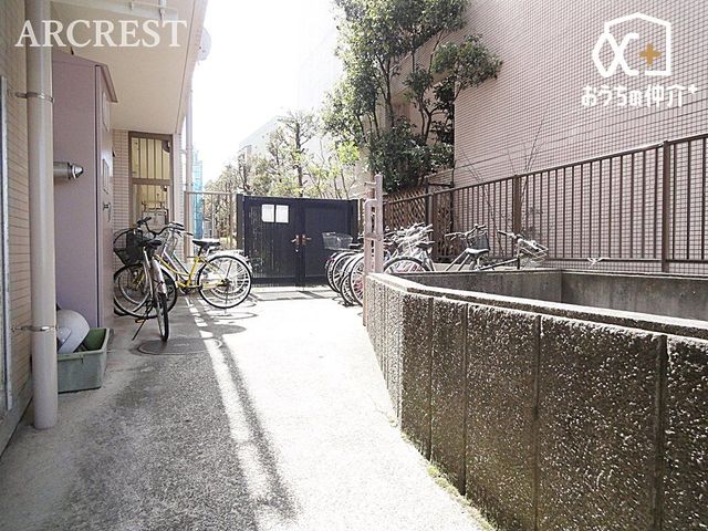 ���̑� �~�n�����փX�y�[�X�̗l�q�ł��B����A���n���m�F���������܂��B