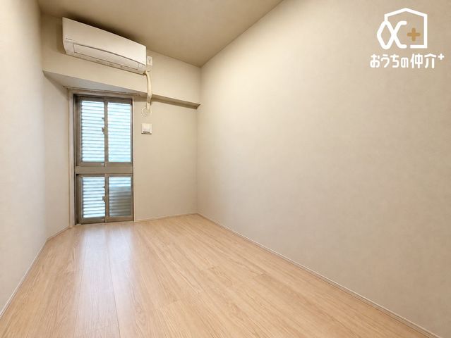�q������ ���邭�������������͋C�̎q�ǂ������B�V�т��w�т��o�����X�悭�y���߂�A�S�n�悢��Ԃł��B���f�ڎʐ^��AI���H�ɂ��Ƌ���폜���Ă��܂��B