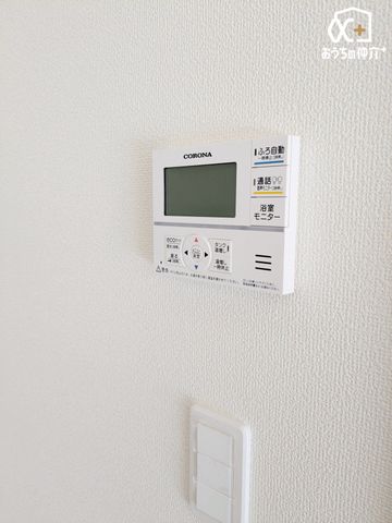 ���̑� �h�Ɩʂł����S��TV���j�^�[�t���C���^�[�z���ł��B