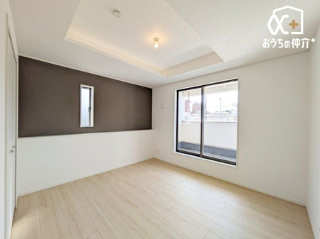 �Q�� -